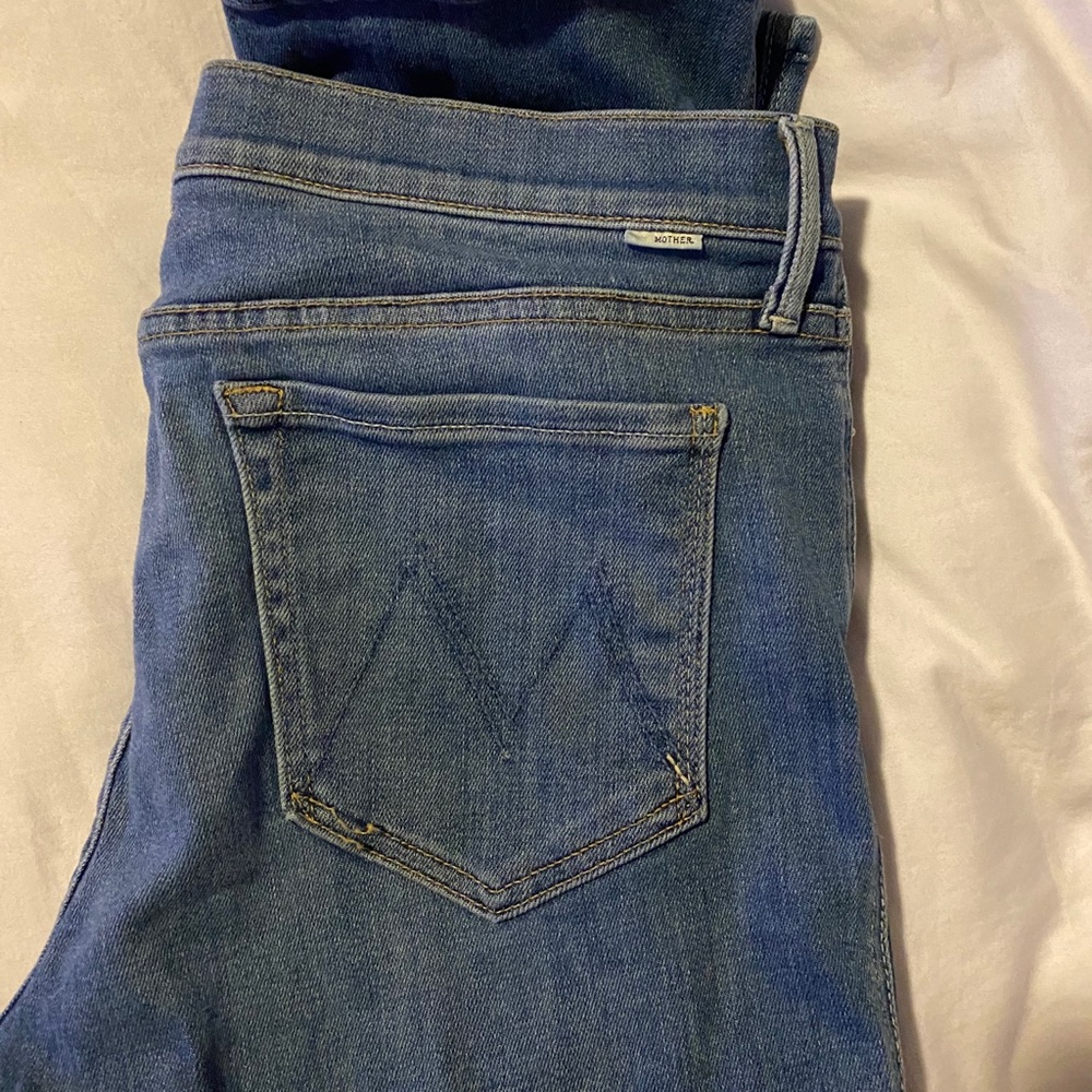Mother Jeans - the rascal ankle.